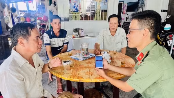 Tăng cường sự lãnh đạo của Đảng đẩy mạnh thực hiện Đề án 06