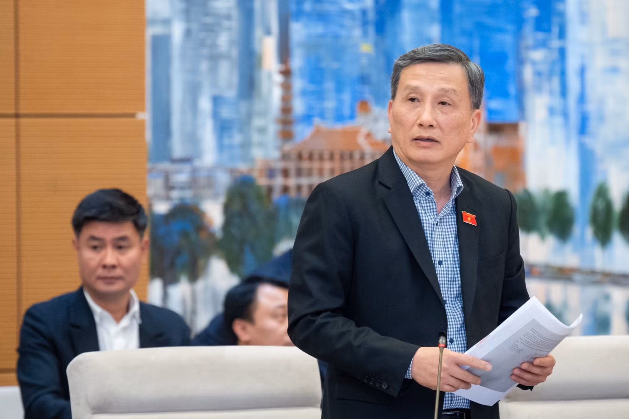 Đề nghị bổ sung quy định kiểm soát việc bỏ cọc khi đấu giá -0