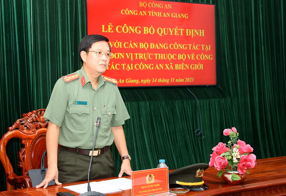 Tiếp tục tăng cường cán bộ thuộc các đơn vị trực thuộc Bộ Công an đến nhận công tác tại Công an xã biên giới -0