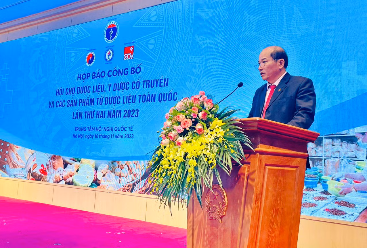 họp báo 1.jpg -0