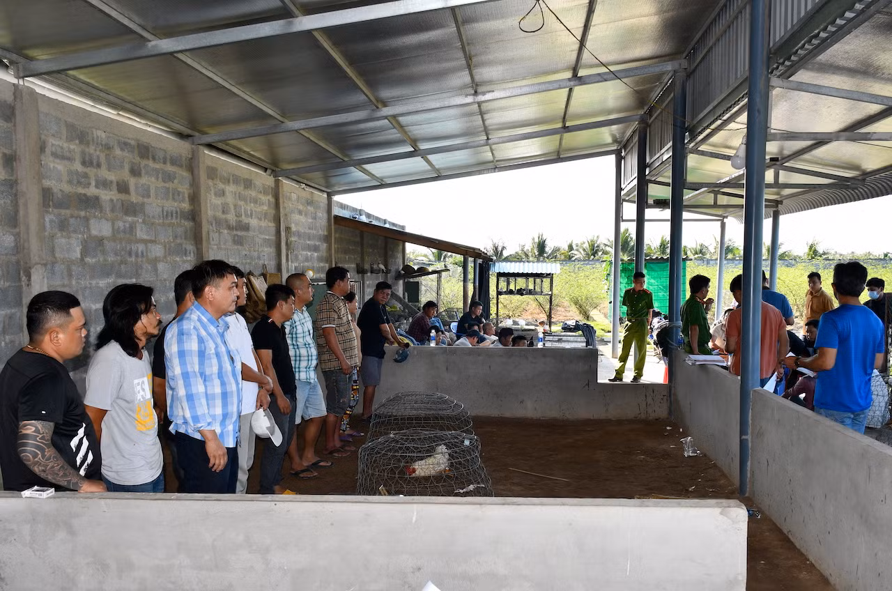 Triệt phá sới bạc quy mô ở Tiền Giang -0