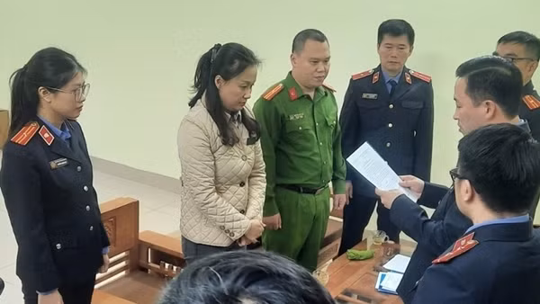 Hải Phòng: Bắt giam nữ chấp hành viên “thiếu trách nhiệm gây hậu quả nghiêm trọng”