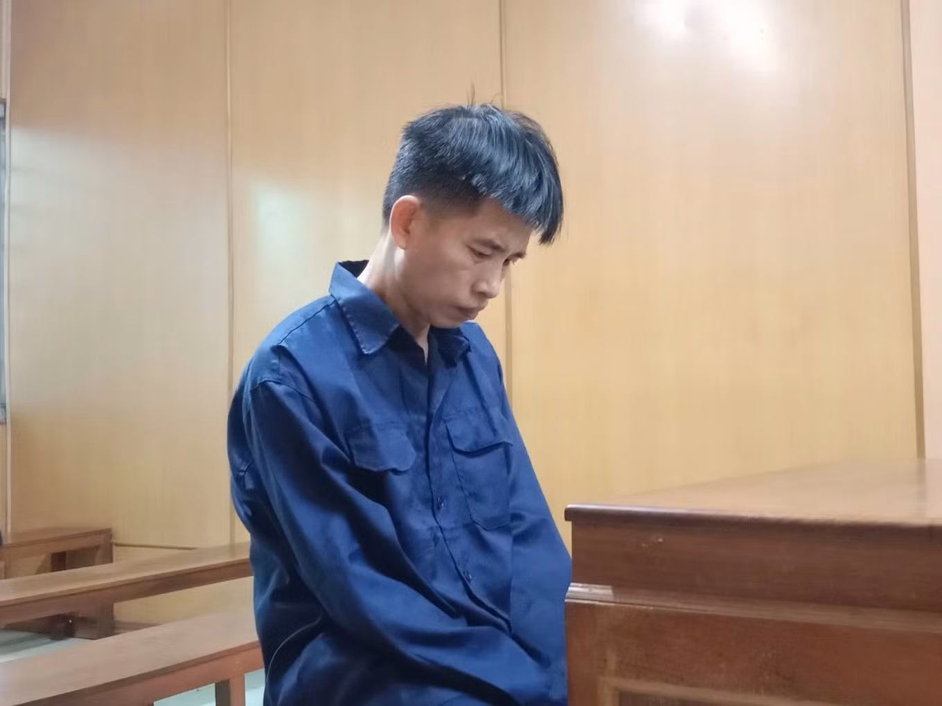  Nghi con uống bia, chồng ngồi tù, vợ bị thương tật -0