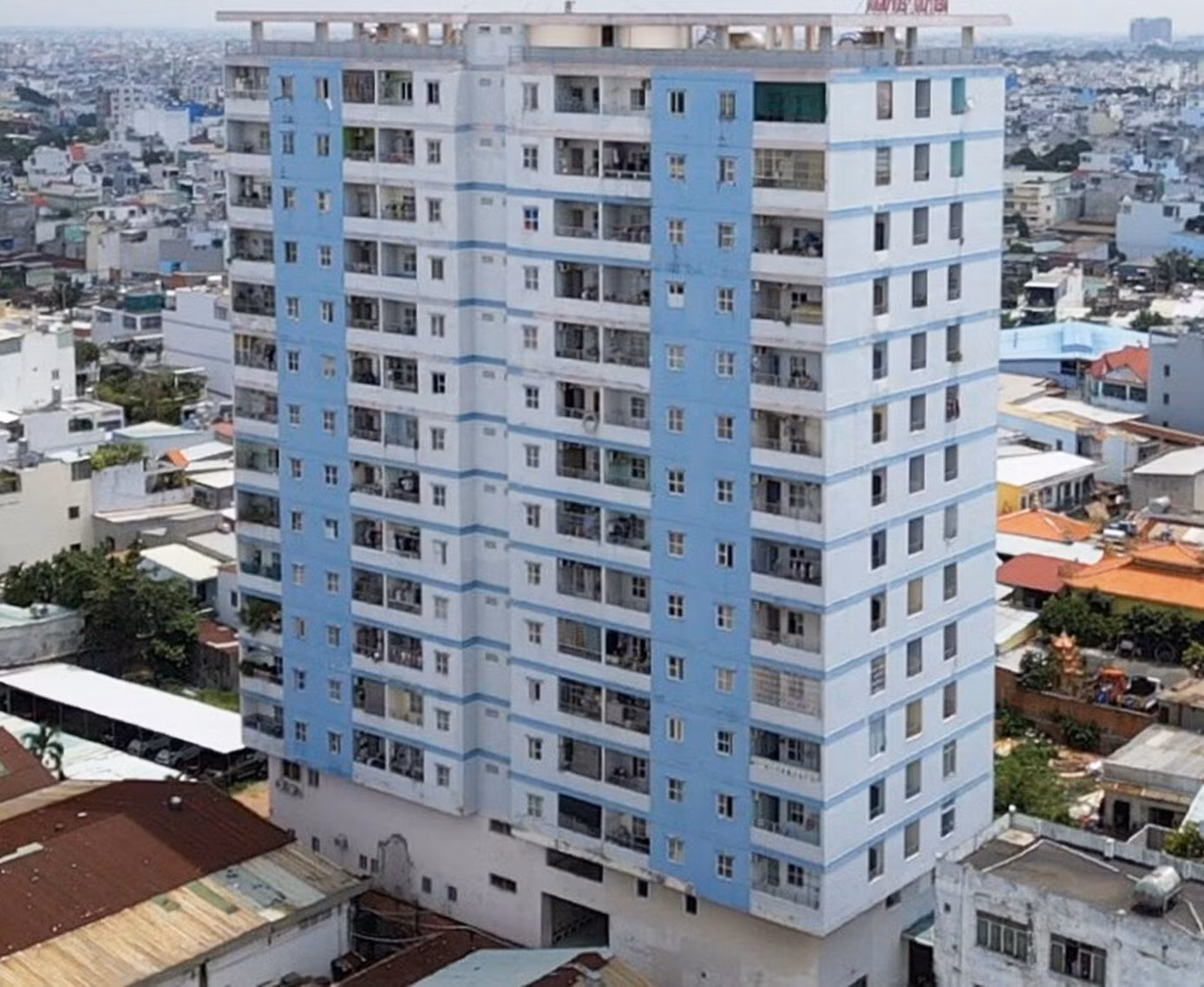 Chủ đầu tư bán căn hộ chung cư xây trái phép bị khởi tố -0