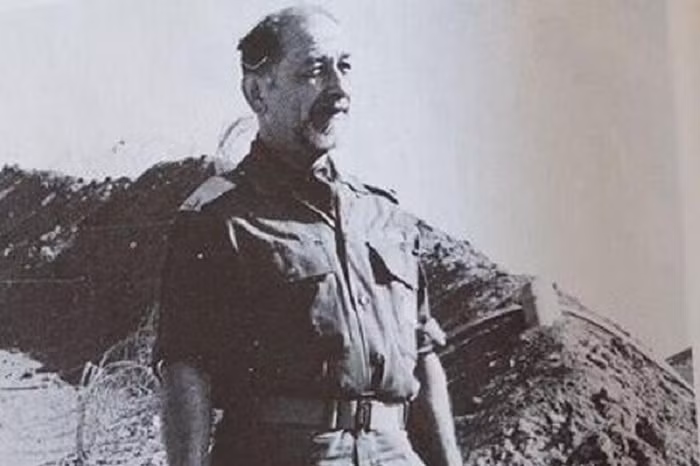 Con “chuột chũi” to đùng tại Mossad -0