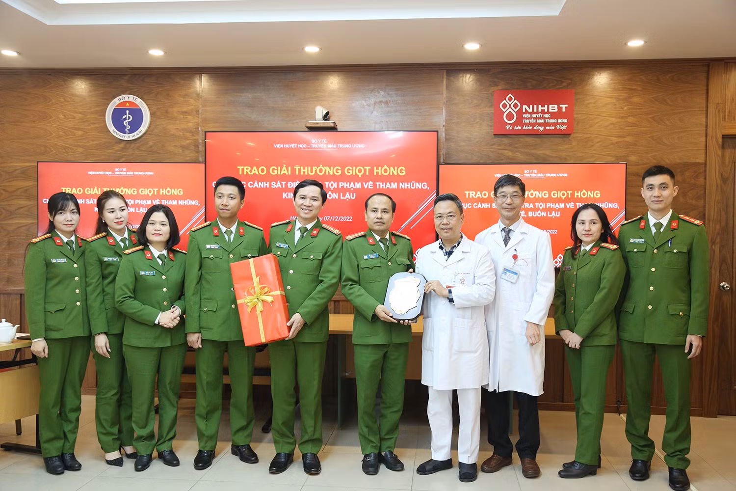 Xây dựng cơ chế lan tỏa thông tin tích cực trên báo chí, các phương tiện truyền thông&nbsp;của lực lượng CAND -0