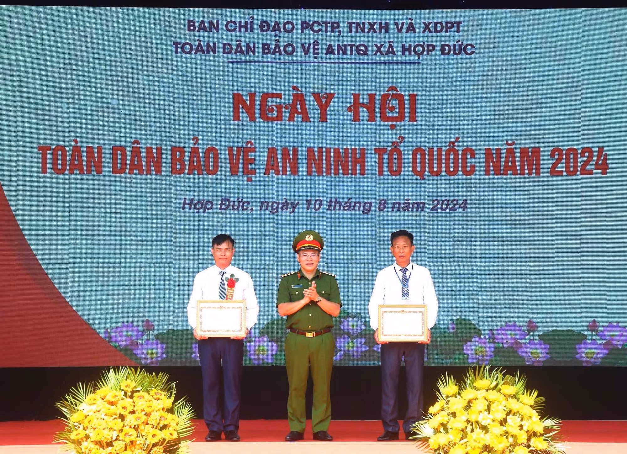 Sôi nổi Ngày hội toàn dân bảo vệ ANTQ ở tỉnh Bắc Giang -0