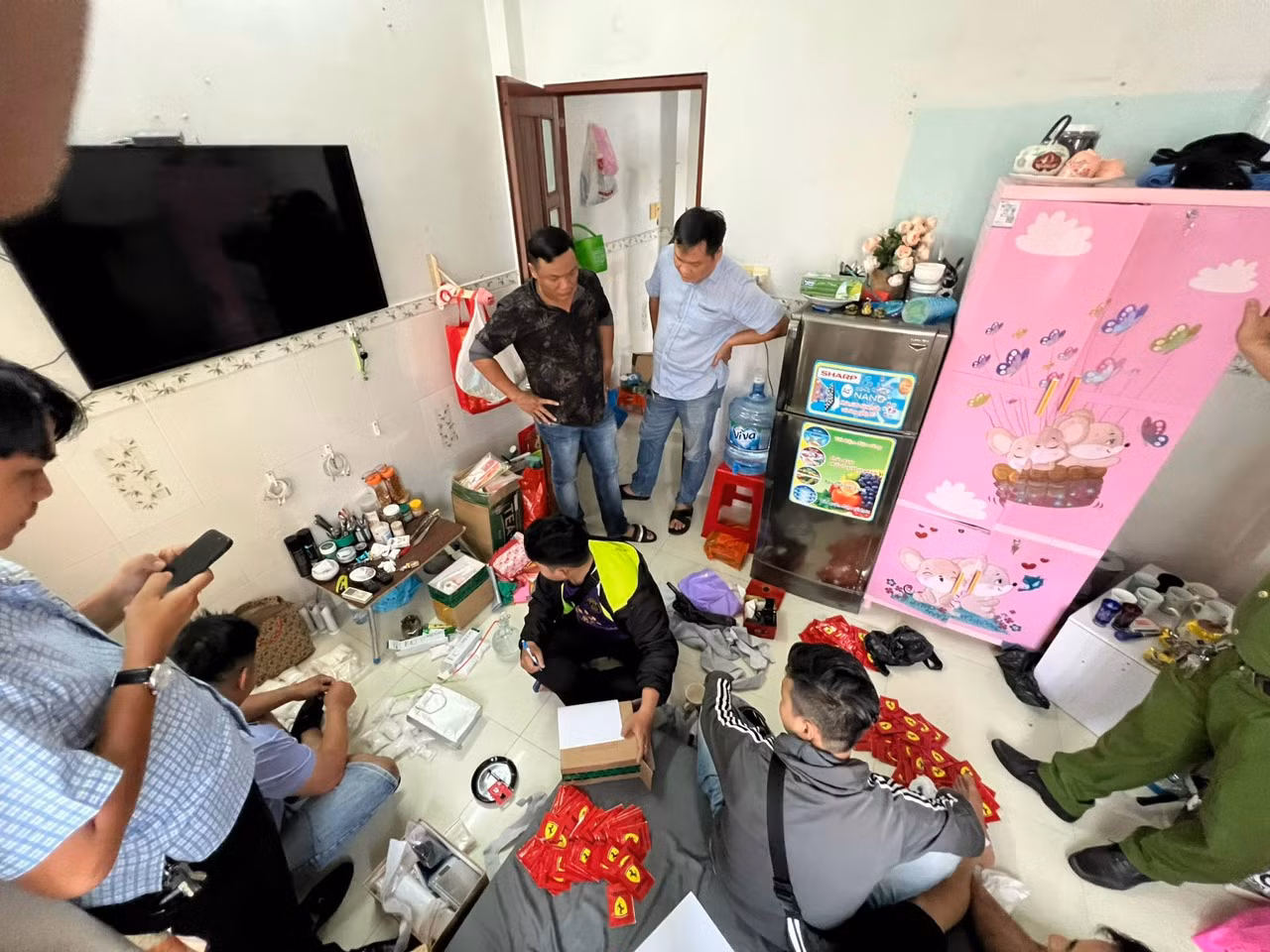 Triệt phá đường dây ma túy xuyên quốc gia từ 