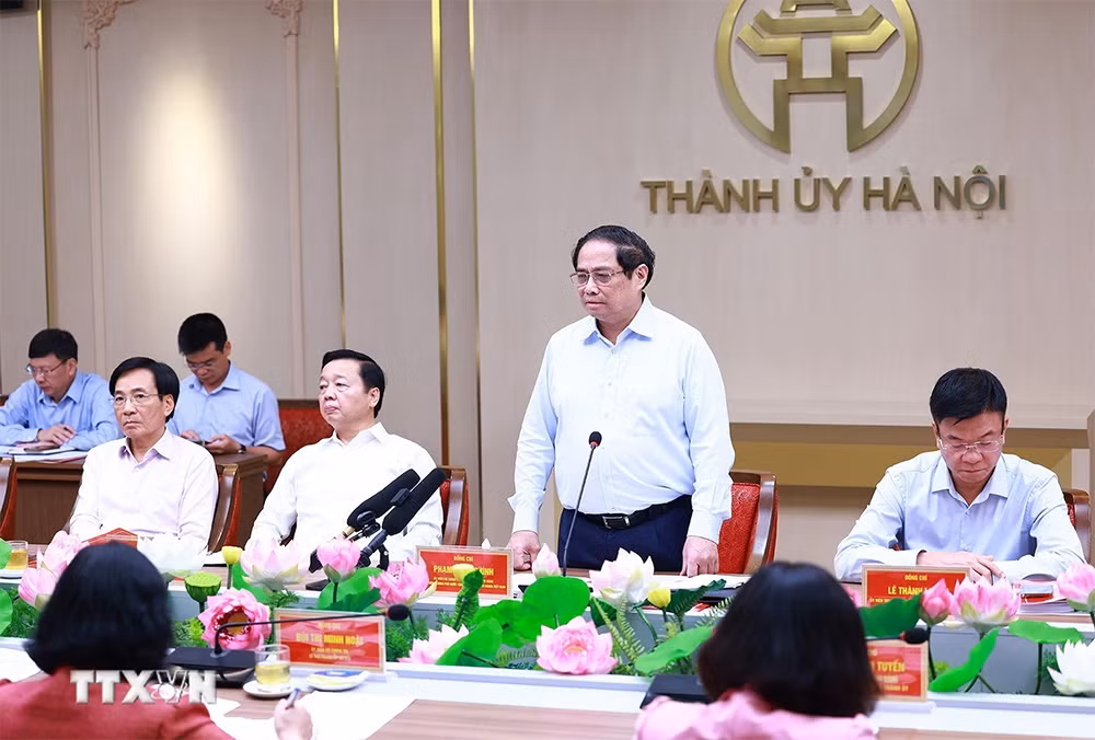 Thủ tướng: Thực hiện 5 trọng tâm, 10 nhiệm vụ phát triển Hà Nội thời gian tới -0