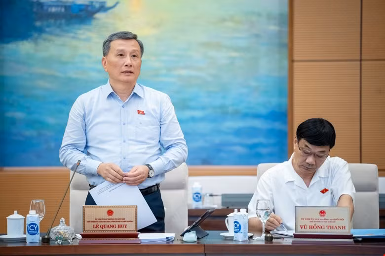 lê quang huy.jpg -0