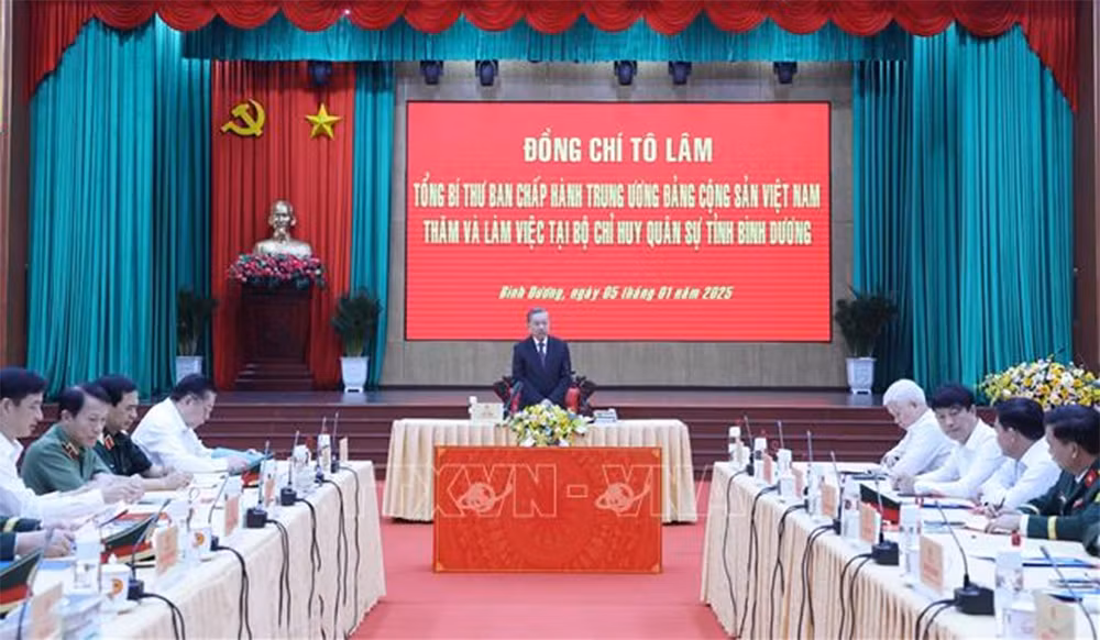 Tổng Bí thư Tô Lâm thăm và làm việc tại Bộ Chỉ huy quân sự tỉnh Bình Dương -0