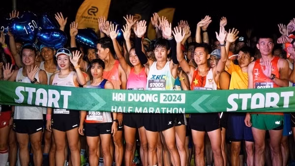 1.300 vận động viên tham gia giải chạy bộ Hải Dương Half Marathon