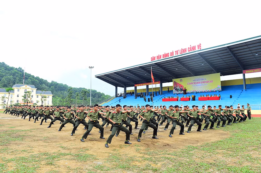 “Lò luyện thép” của lính Cảnh vệ -0