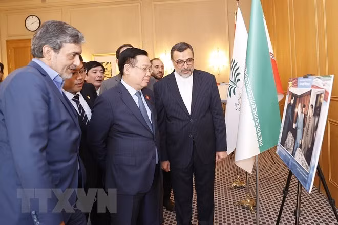 Chủ tịch Quốc hội dự khai mạc Tuần lễ Văn hóa Việt Nam tại Iran -0