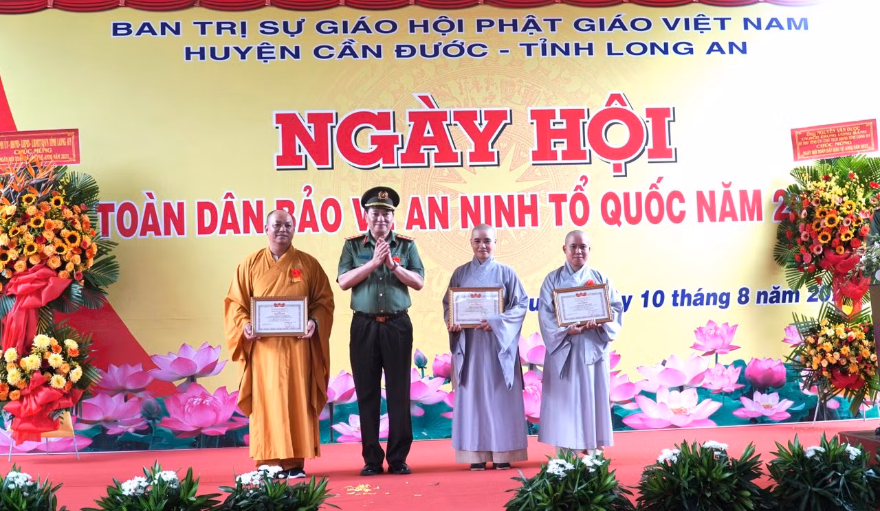 Chùa Long Hoa-đơn vị điểm của tỉnh tổ chức Ngày hội toàn dân bảo vệ ANTQ năm 2023 -0