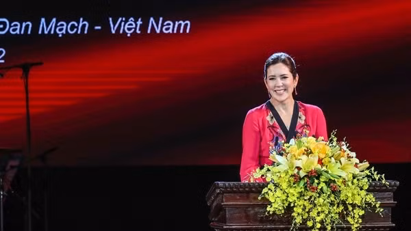 Biểu diễn nghệ thuật kỷ niệm 50 năm thiết lập quan hệ ngoại giao Việt Nam - Đan Mạch
