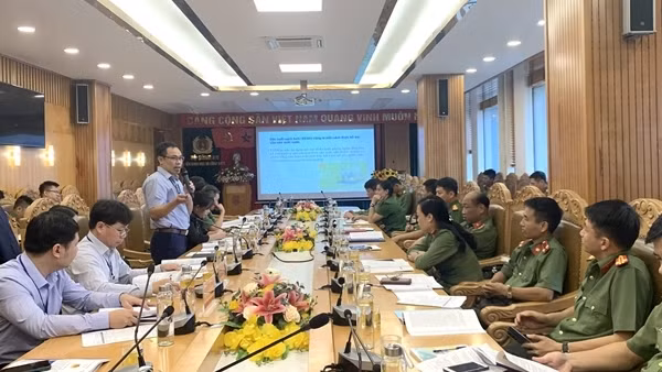 Ứng dụng sản xuất xanh - tăng cường công tác bảo vệ môi trường trong lực lượng CAND
