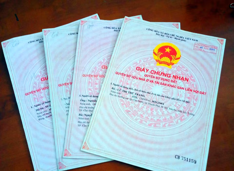 Kiếm tiền tỷ bằng… lừa đảo mua bán nhà đất -0