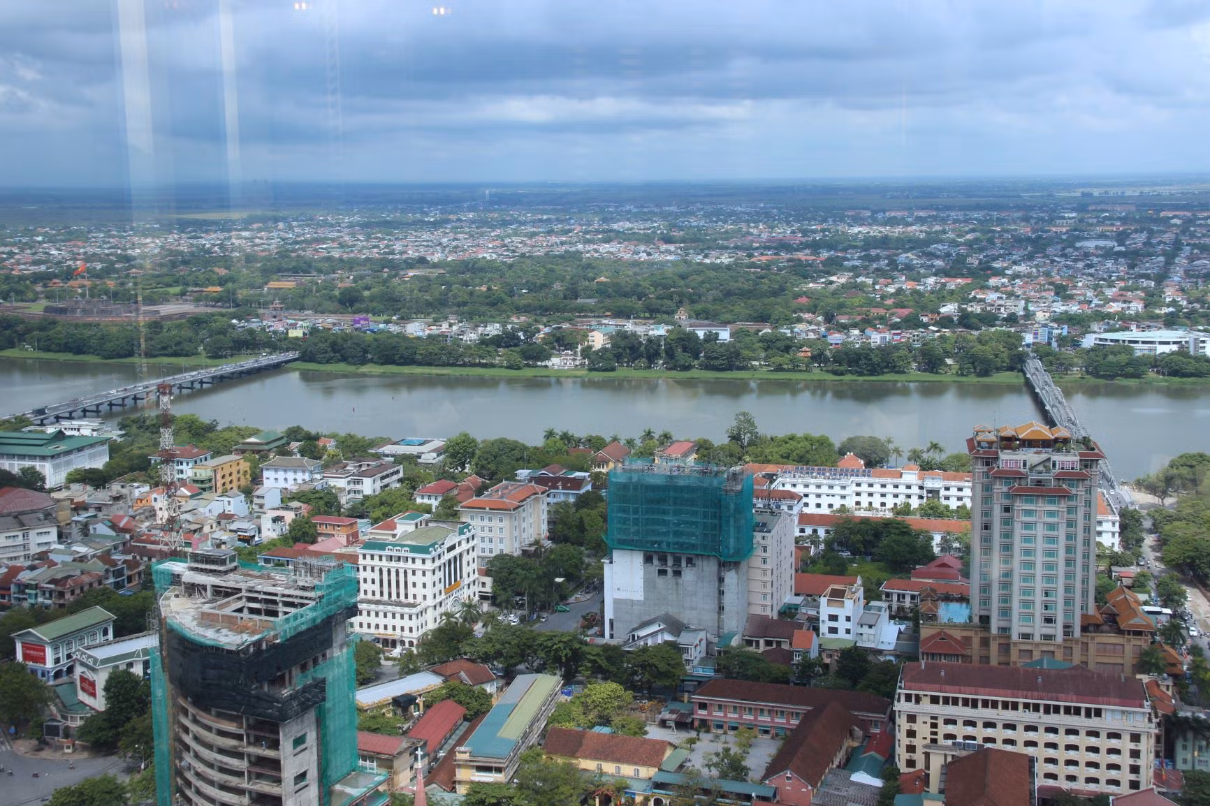 Thừa Thiên-Huế thành lập 4 tổ liên ngành đặc biệt hỗ trợ thu hút đầu tư -0