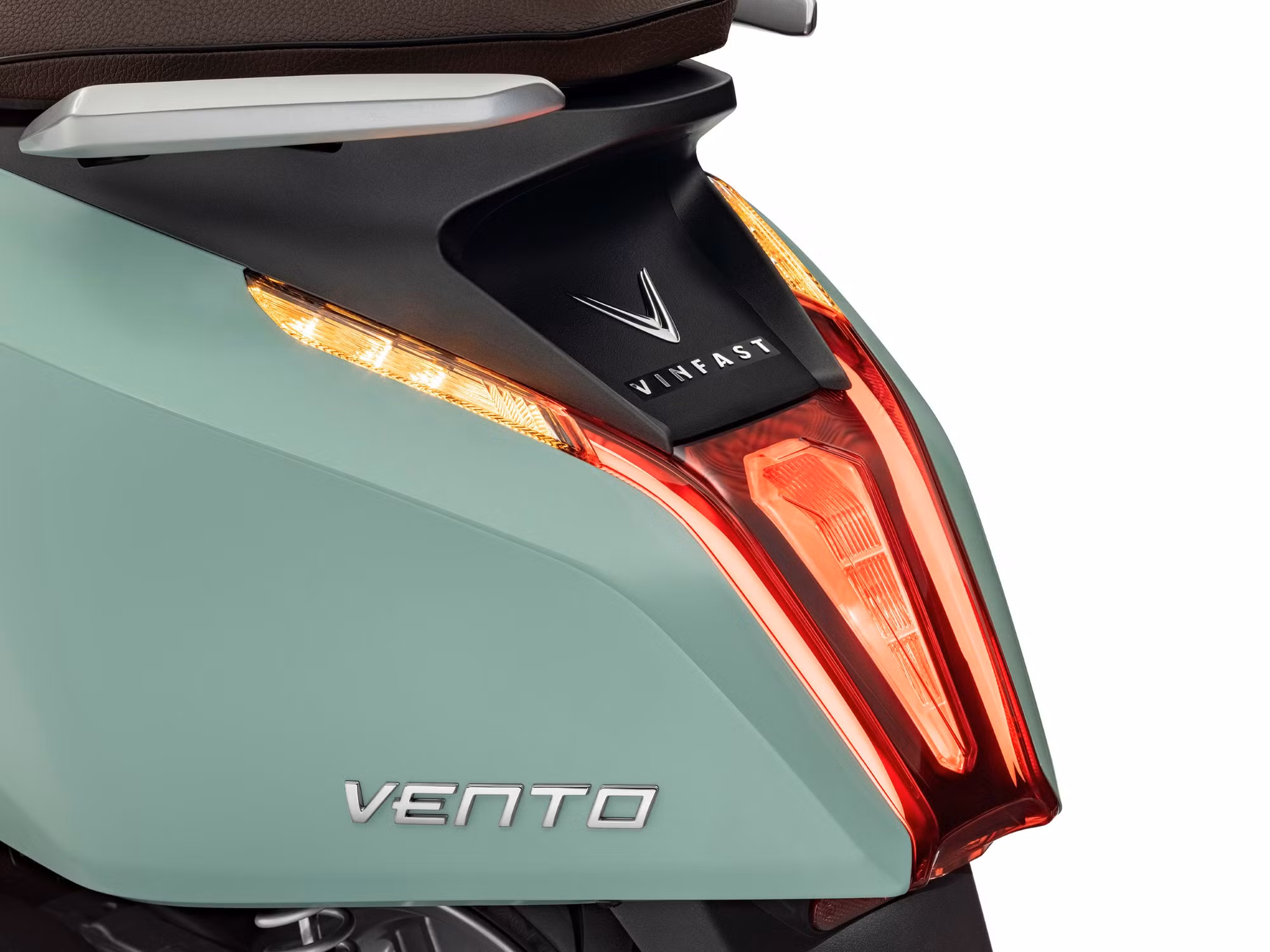 Xe máy điện VinFast Vento đạt tốc độ tối đa 80 km/h -2