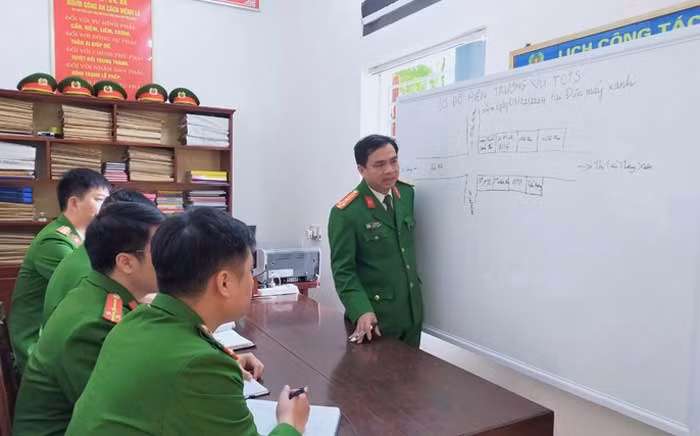 Xuyên Tết lần theo dấu vết tội phạm - chuyện bây giờ mới kể -0