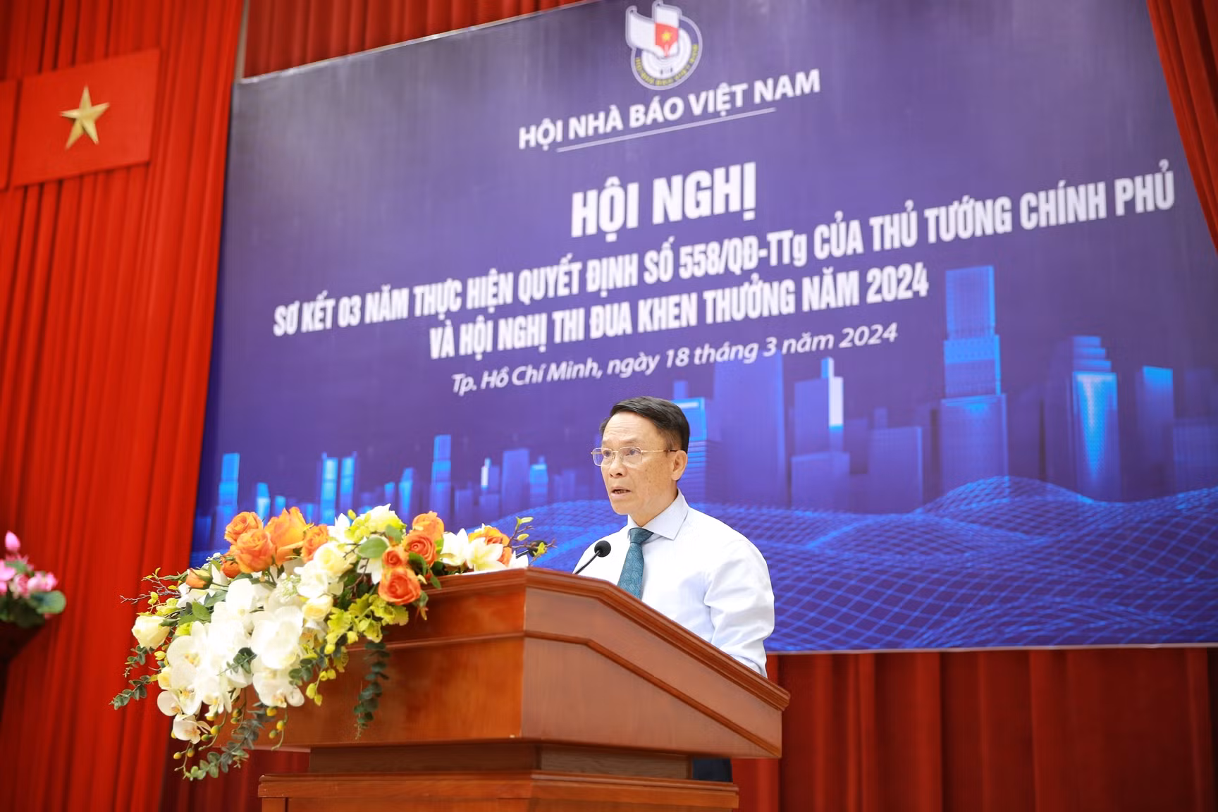 Chương trình hỗ trợ hoạt động sáng tạo văn học nghệ thuật, báo chí vẫn còn không ít vướng mắc -0