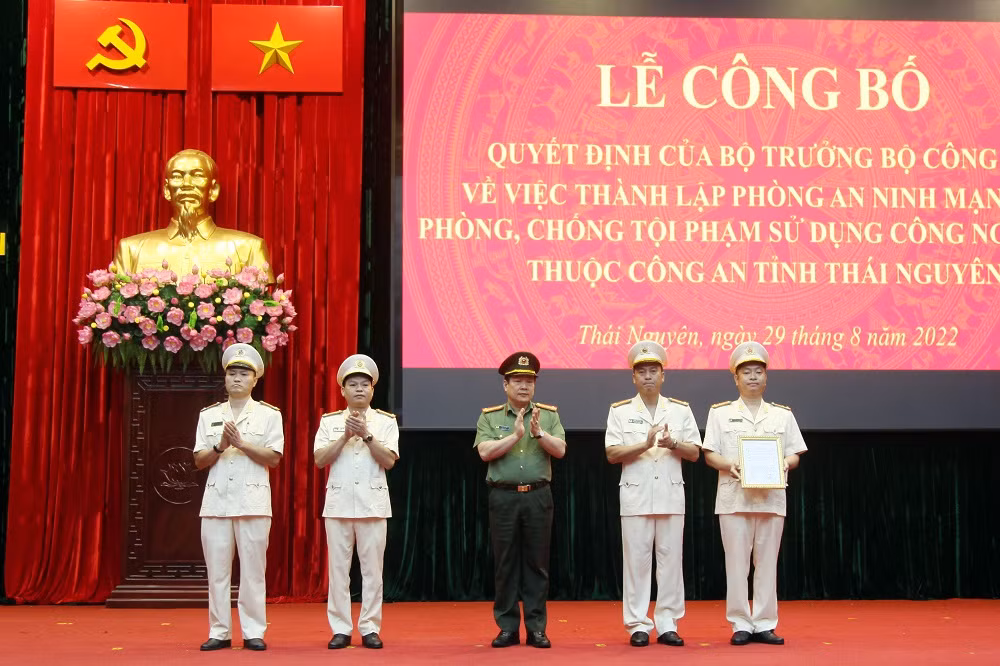 Thành lập Phòng An ninh mạng và phòng, chống tội phạm sử dụng công nghệ cao Công an tỉnh Thái Nguyên -0