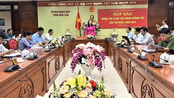 Nhiều hoạt động văn hoá đặc sắc tại Lễ hội sầu riêng