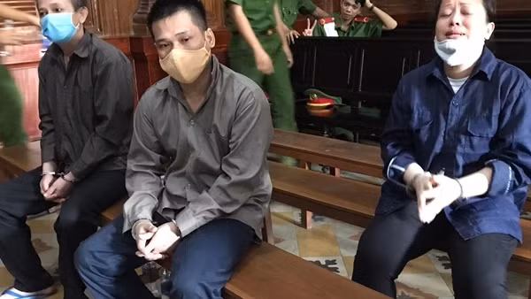 Cho người khác "gửi" ma tuý trong nhà, nữ bị cáo lãnh án tử