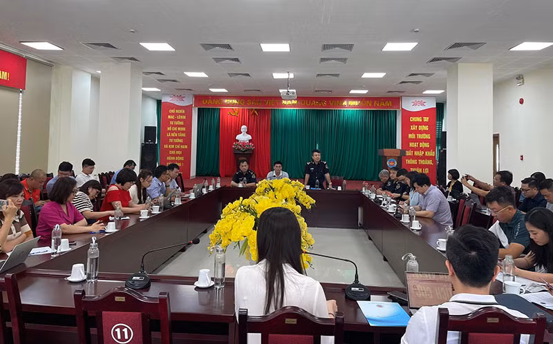 Hải quan Quảng Ninh tạo thuận lợi cho hoạt động xuất nhập khẩu -0