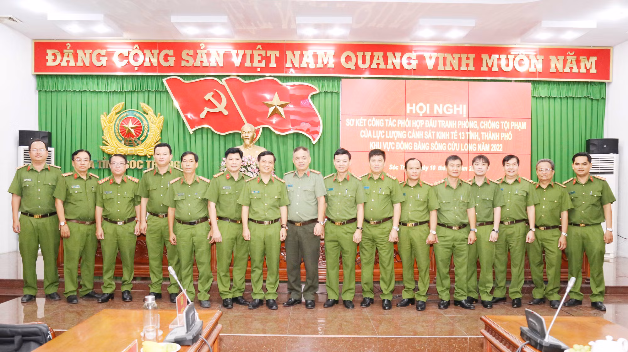 Cảnh sát kinh tế vùng châu thổ Cửu Long thực hiện tốt quy chế phối hợp phòng , chống tội phạm -0