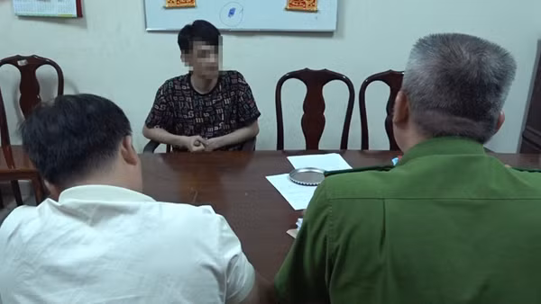 Bóc gỡ đường dây ma túy liên tỉnh từ tin báo của tài xế xe dịch vụ