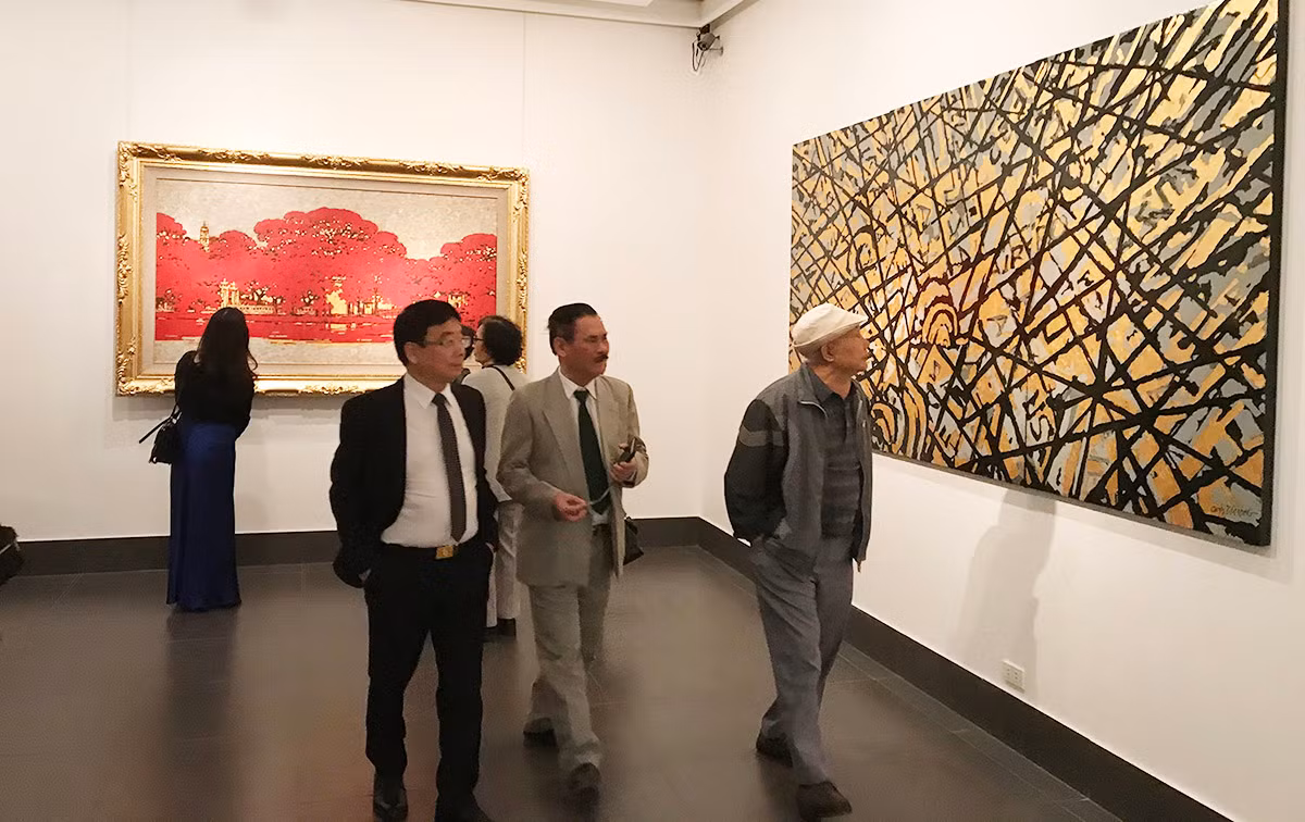 Cuộc đồng hành mang sắc màu dân tộc -0