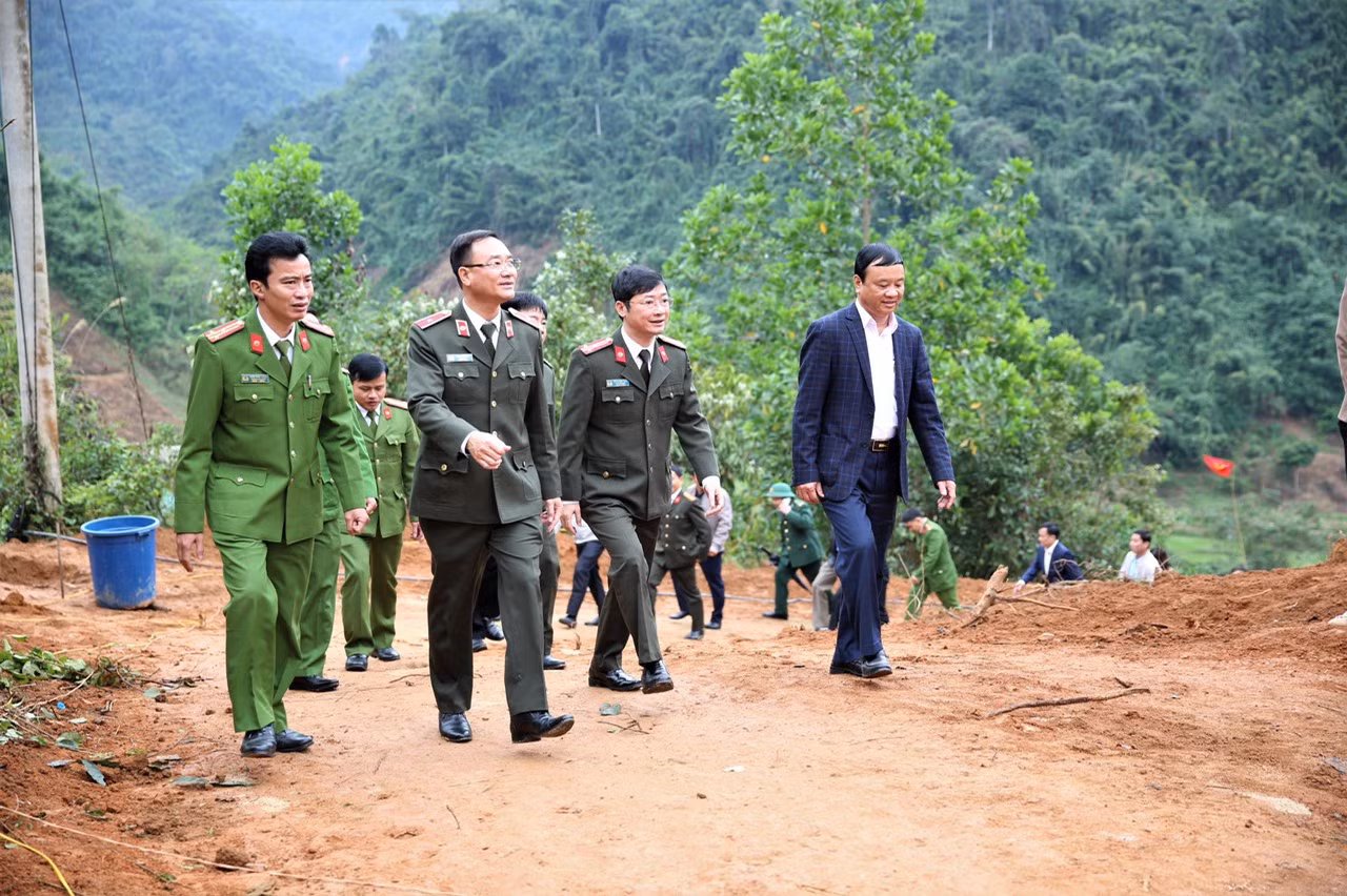 Bộ Công an sẽ hoàn thành 2420&nbsp;&nbsp;nhà ở cho hộ nghèo tại 6 huyện biên giới tại Nghệ An -0