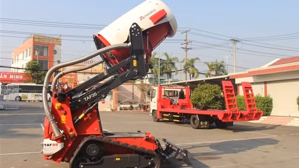 Bình Dương đưa robot tham gia chữa cháy