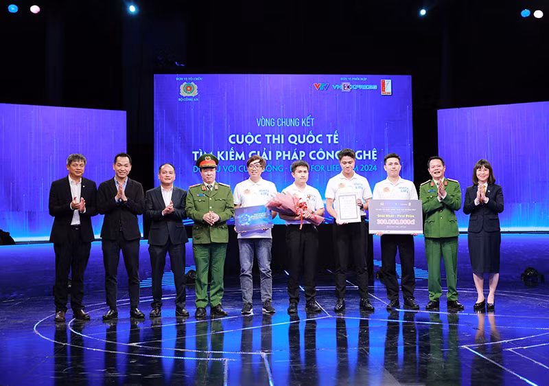 LPBank: Đổi mới, sáng tạo cùng cuộc thi Dữ liệu với cuộc sống - Data for Life 2024 -0