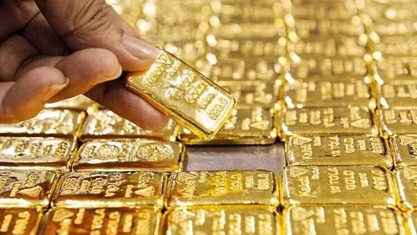 Giá vàng vượt 139 triệu đồng/lượng