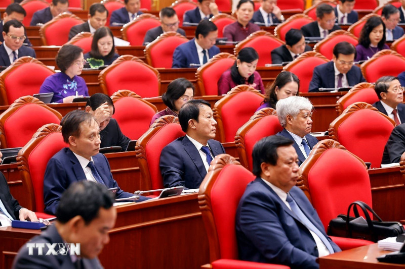 Nêu cao tinh thần gương mẫu, giữ vững kỷ cương, kỷ luật, biến kỳ vọng thành hiện thực -0