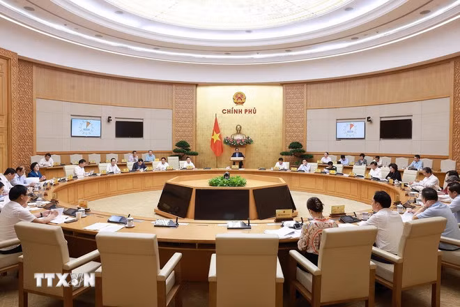 Thủ tướng chủ trì Phiên họp Chính phủ về vận hành chính quyền địa phương 2 cấp -0