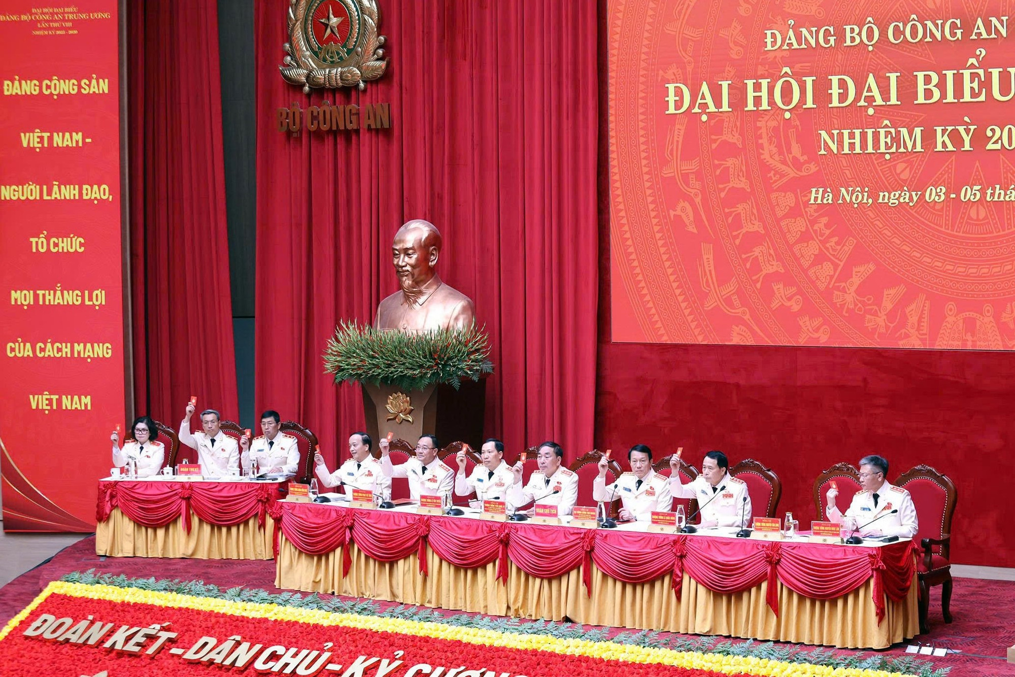 Đại hội đại biểu Đảng bộ Công an Trung ương lần thứ VIII tiến hành Phiên trù bị -0