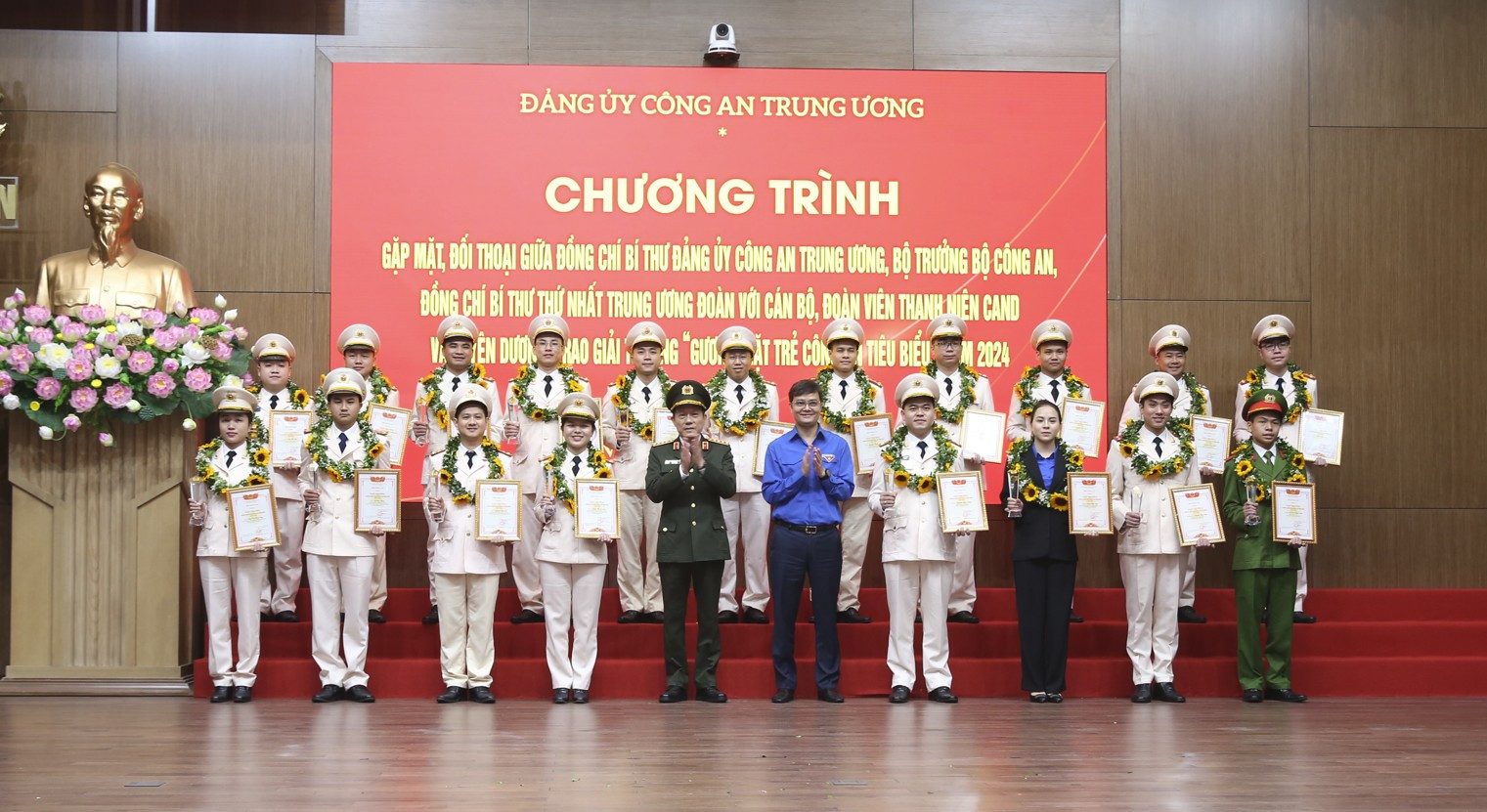 Đại hội đại biểu đảng bộ Công an trung ương lần thứ VIII: Vững một niềm tin quyết thắng -0