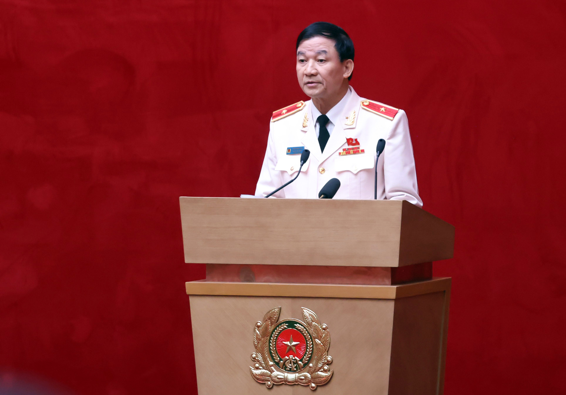 Đại hội đại biểu Đảng bộ Công an Trung ương lần thứ VIII thảo luận tại hội trường -3