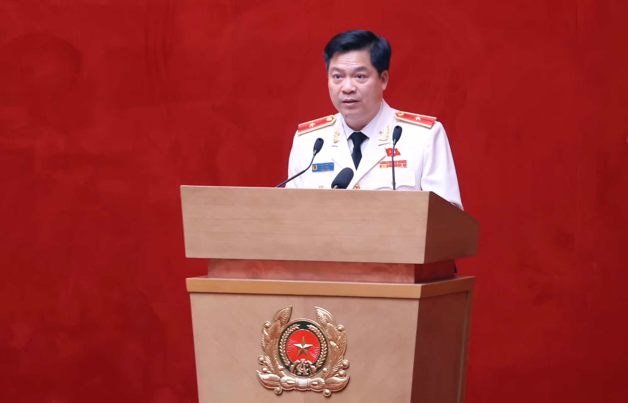 Đại hội đại biểu Đảng bộ Công an Trung ương lần thứ VIII thảo luận tại hội trường -2