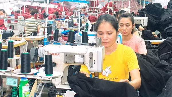 Doanh nghiệp Việt ứng phó với thuế quan của Hoa Kỳ như thế nào?