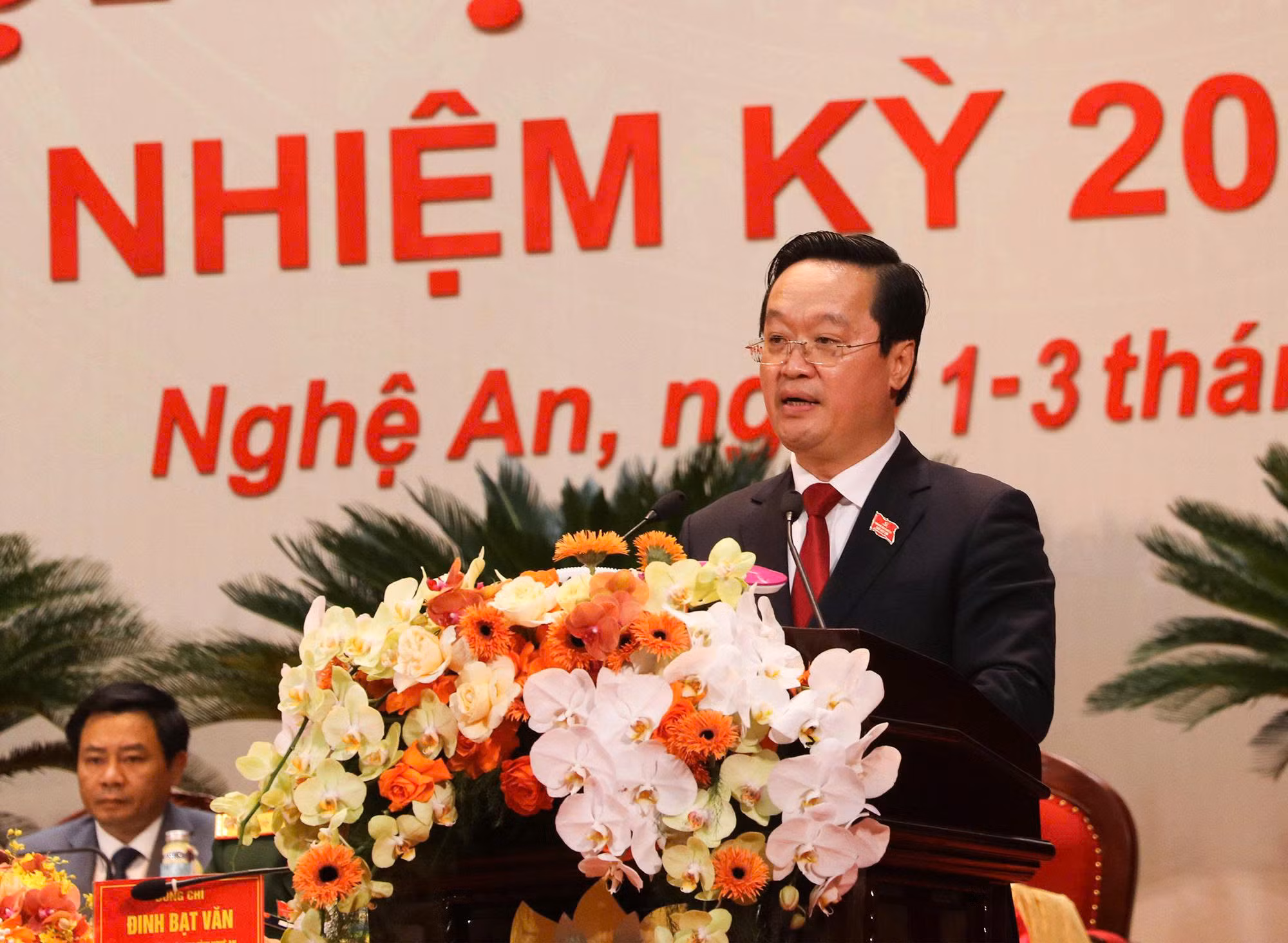 Phấn đấu đưa Nghệ An trở thành tỉnh khá, cực tăng trưởng tầm quốc gia trong&nbsp;kỷ nguyên phát triển mới -0