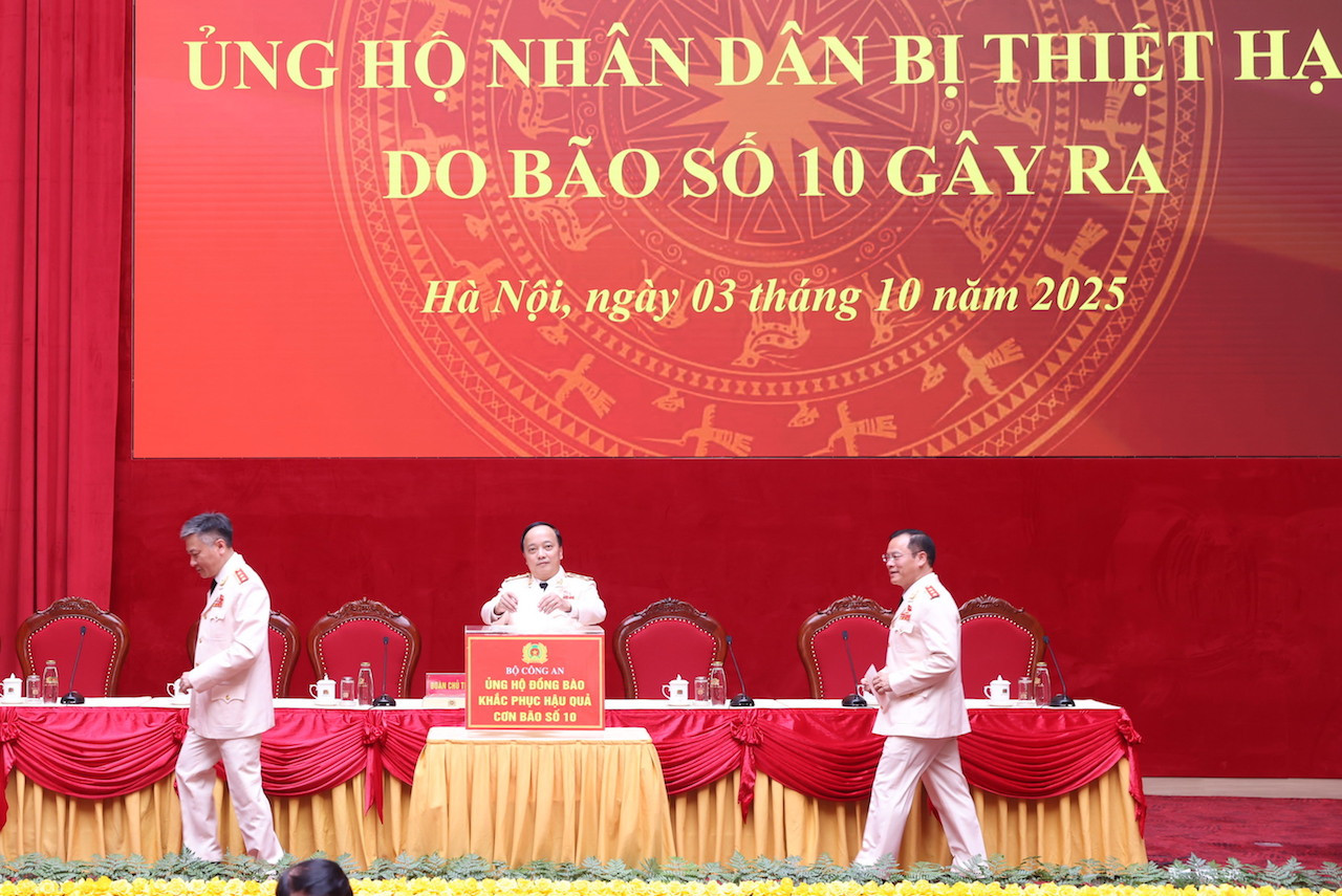 Đảng uỷ Công an Trung ương, Bộ Công an phát động ủng hộ nhân dân bị thiệt hại do bão số 10 -0