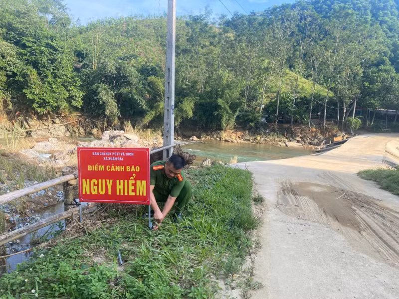 Công an các địa phương khẩn trương triển khai ứng phó bão số 11 -0