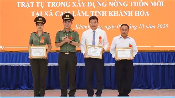 Khánh Hòa: Tiếp tục phát huy hiệu quả mô hình ANTT trong xây dựng nông thôn mới ở xã Cam Lâm