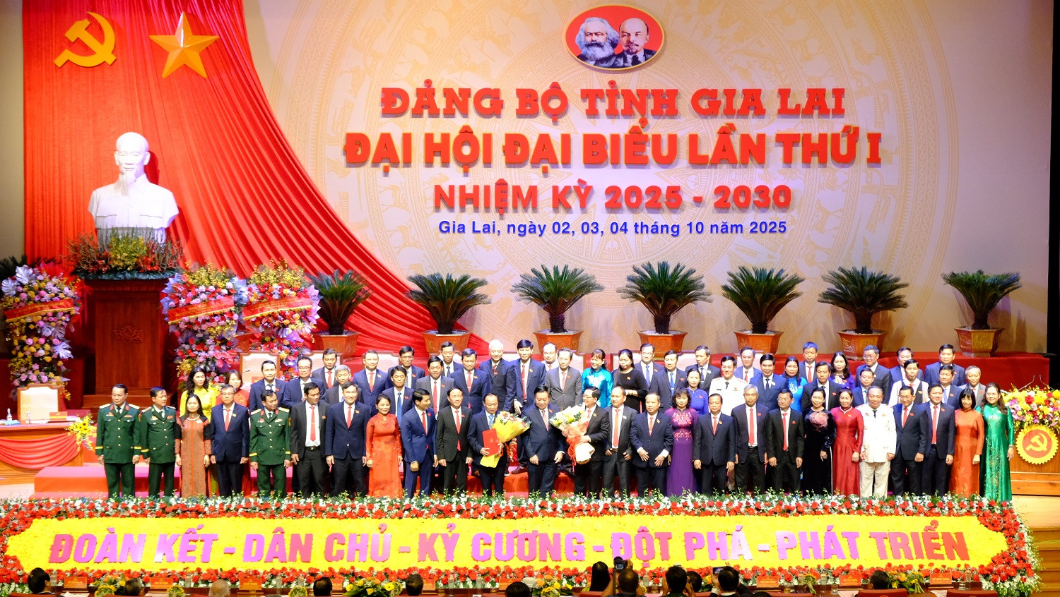 Thượng tướng Thái Đại Ngọc giữ chức Bí thư Tỉnh ủy Gia Lai -0