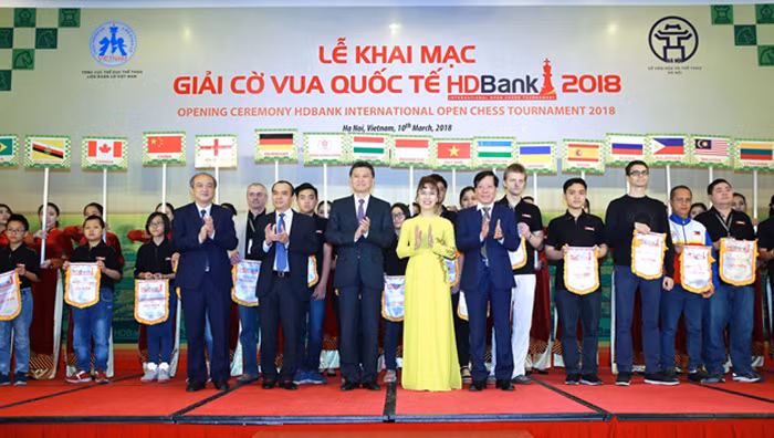  HDBank tiên phong công bố Báo cáo Phát triển bền vững 2024 -0